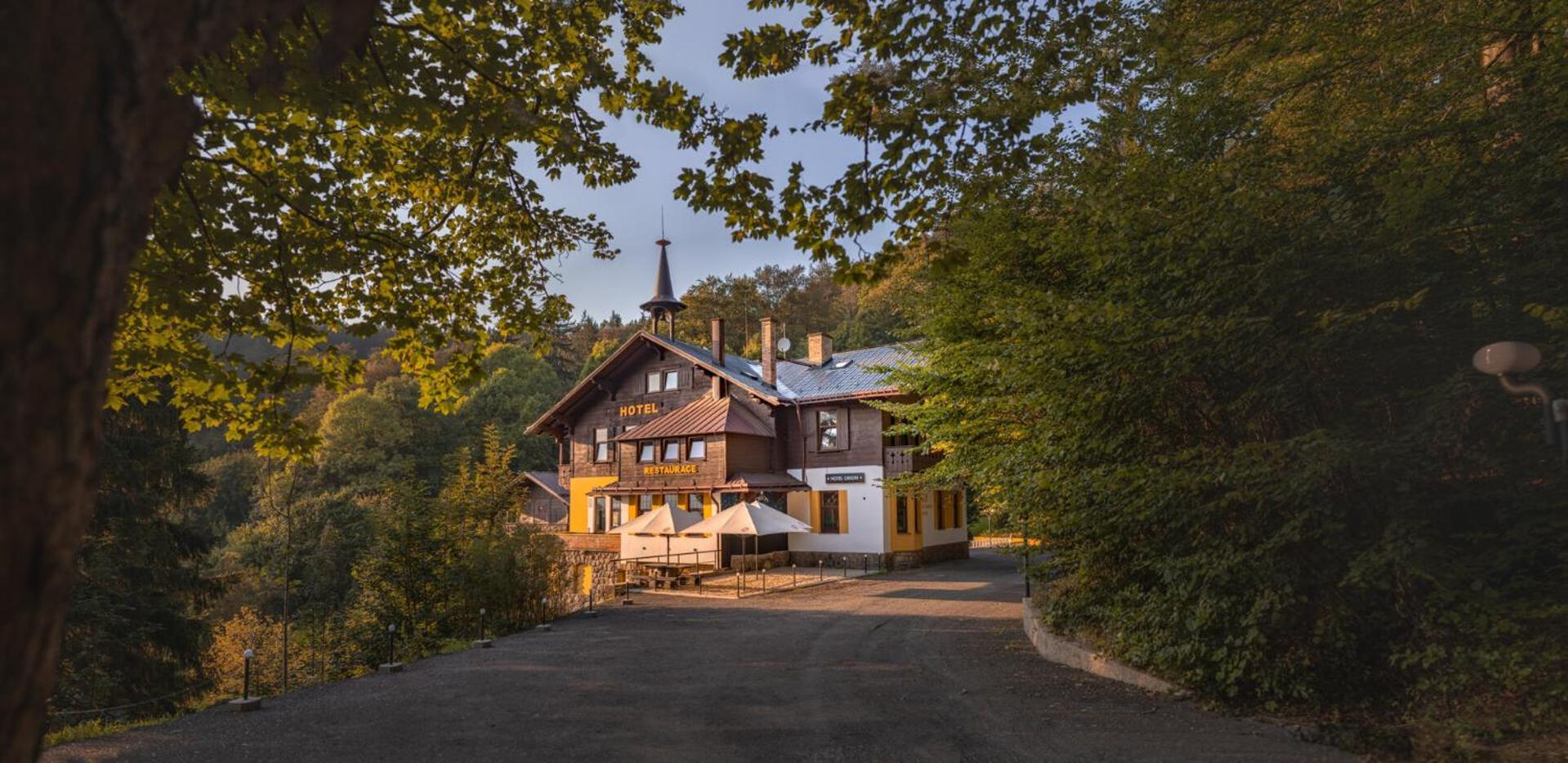 Hotel Lovecky Zamecek Orion ليبيريتش المظهر الخارجي الصورة