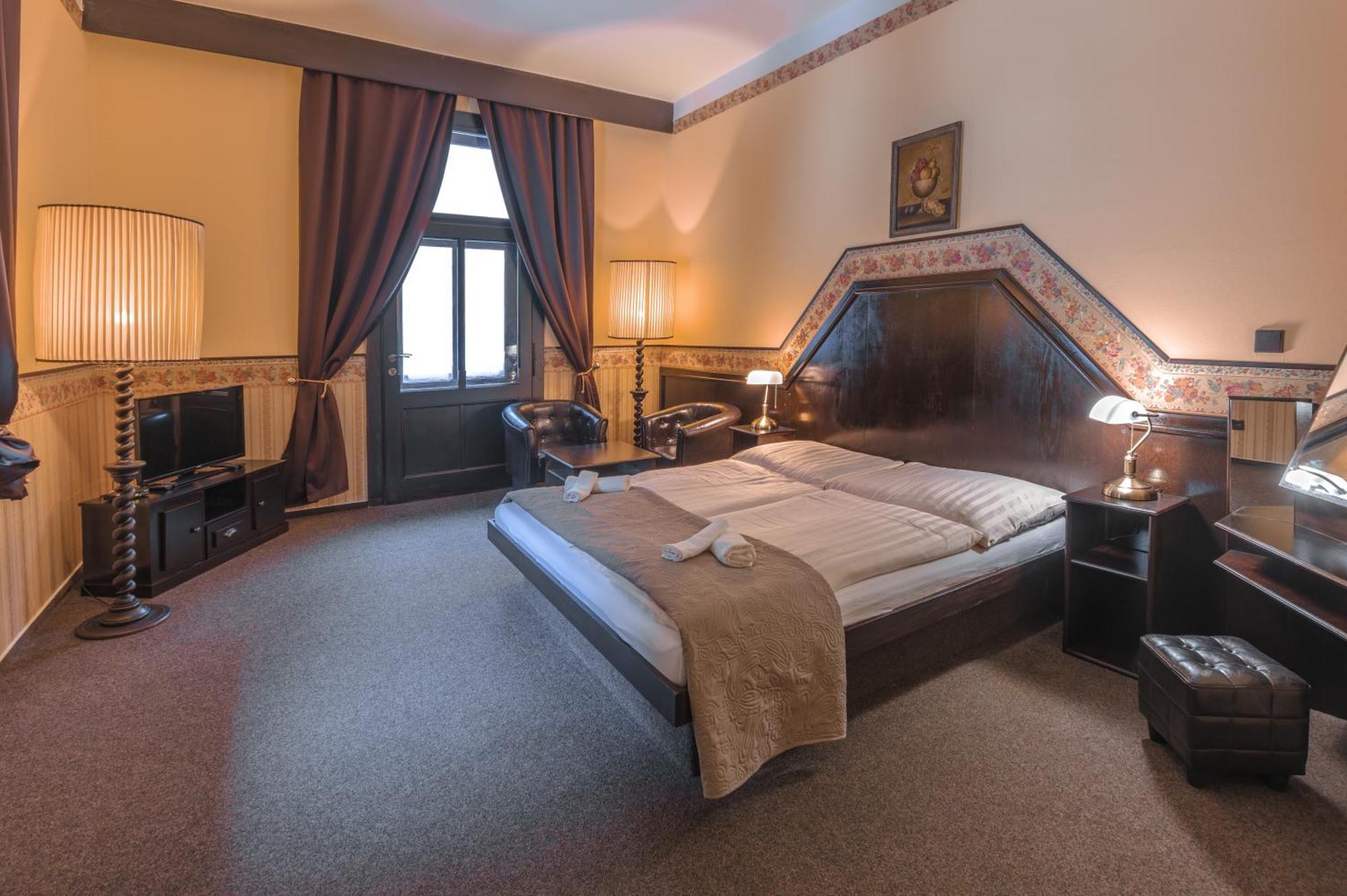Hotel Lovecky Zamecek Orion ليبيريتش المظهر الخارجي الصورة